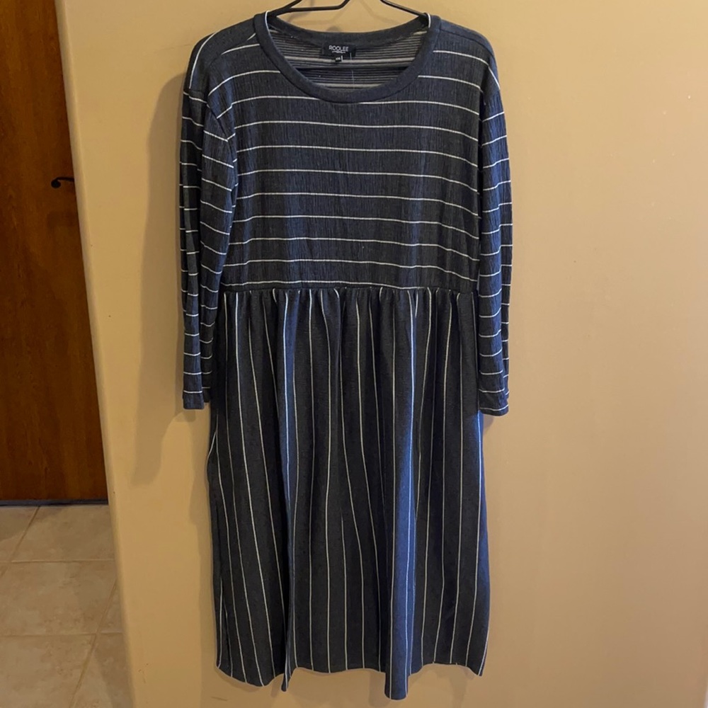 Nursing friendly Dress
